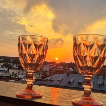 Pitesti Sunset View Esterno foto