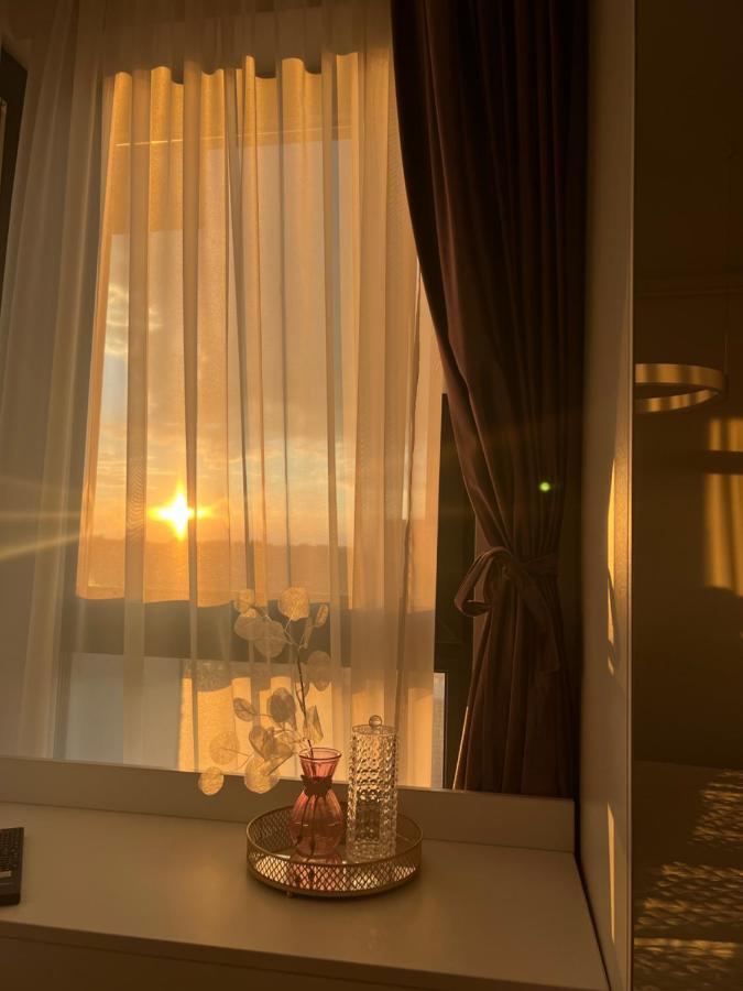 Pitesti Sunset View Esterno foto